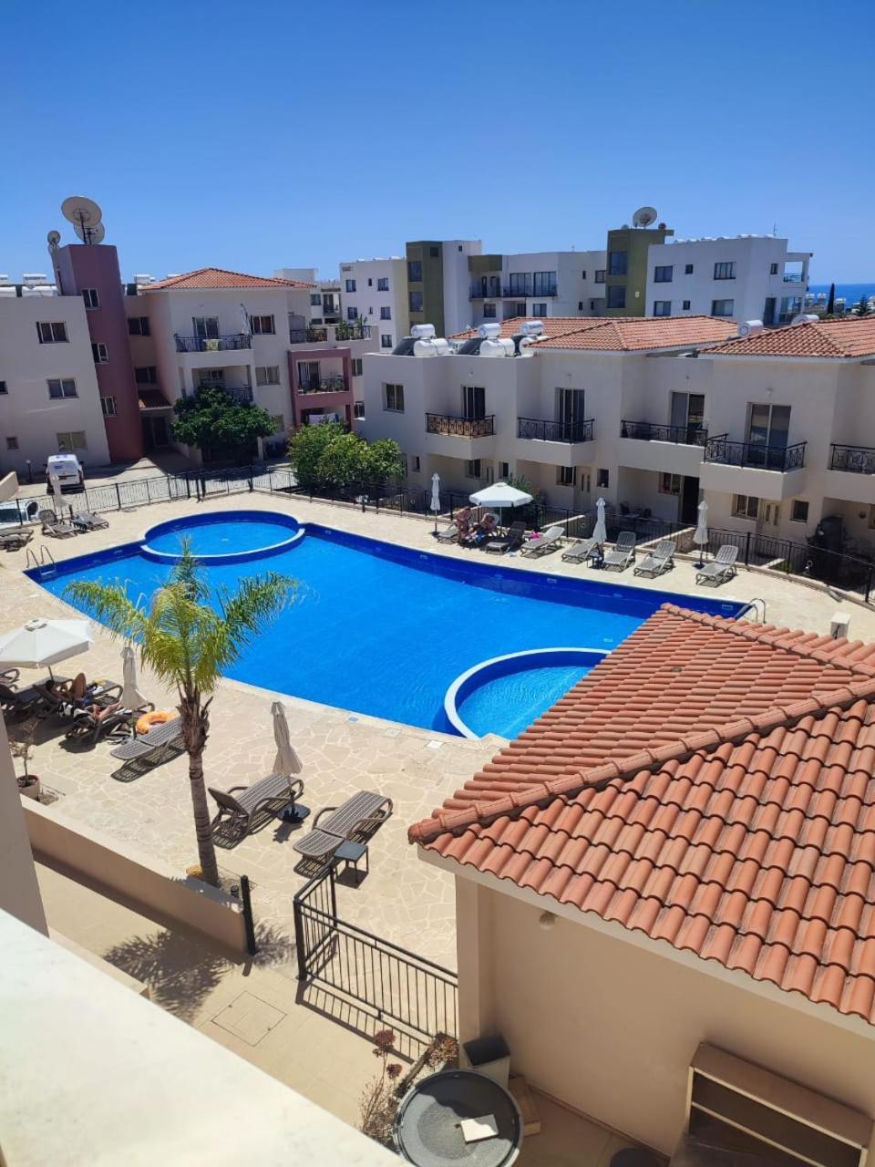 Appartement Cosy Seaview Two Bedroom Aparment Tombs Of The Kings *
